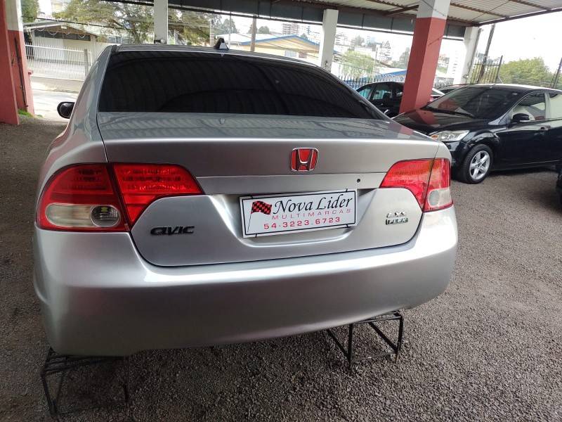 HONDA - CIVIC - 2007/2008 - Prata - R$ 45.900,00