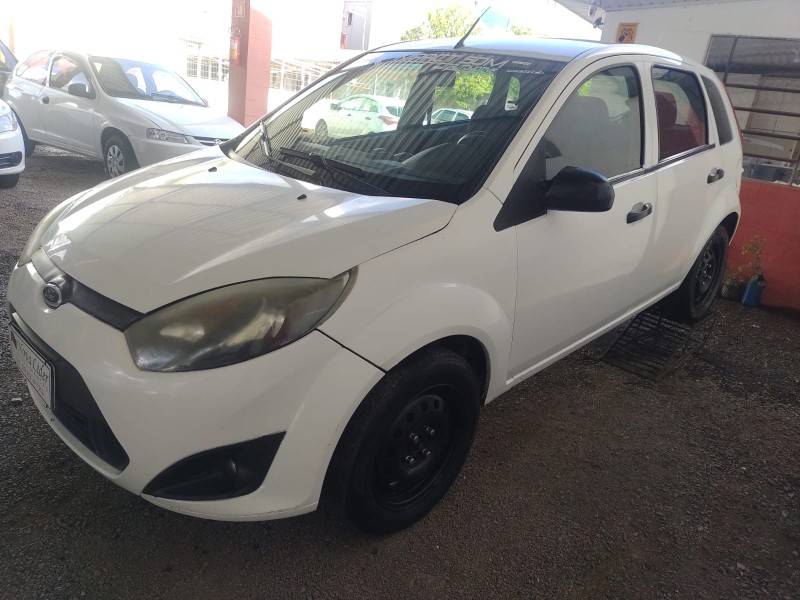 FORD - FIESTA - 2011/2011 - Branca - R$ 23.900,00
