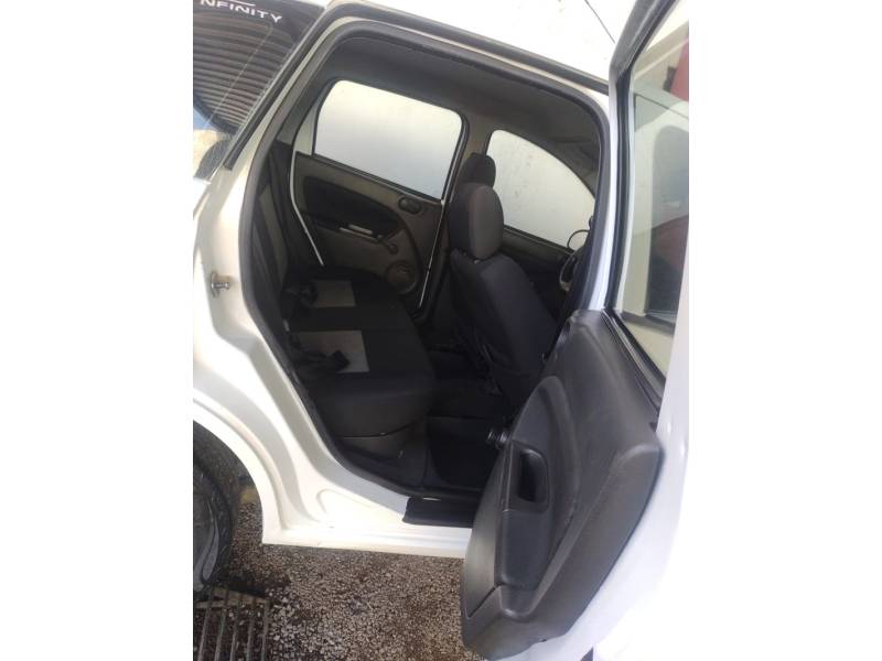 FORD - FIESTA - 2011/2011 - Branca - R$ 23.900,00