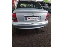 CHEVROLET - CORSA - 1999/2000 - Prata - R$ 13.500,00