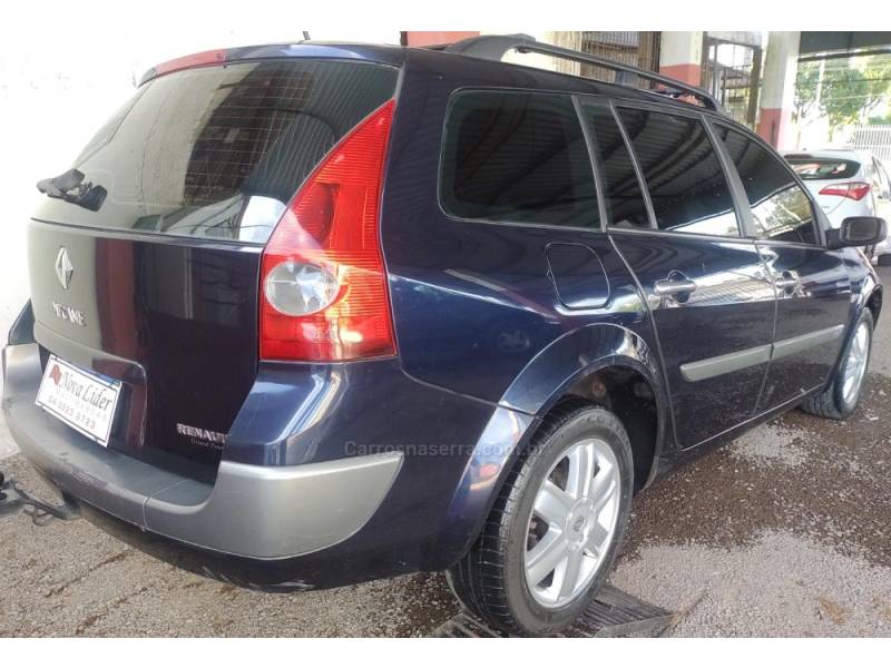 RENAULT - MÉGANE - 2008/2008 - Azul - R$ 22.900,00