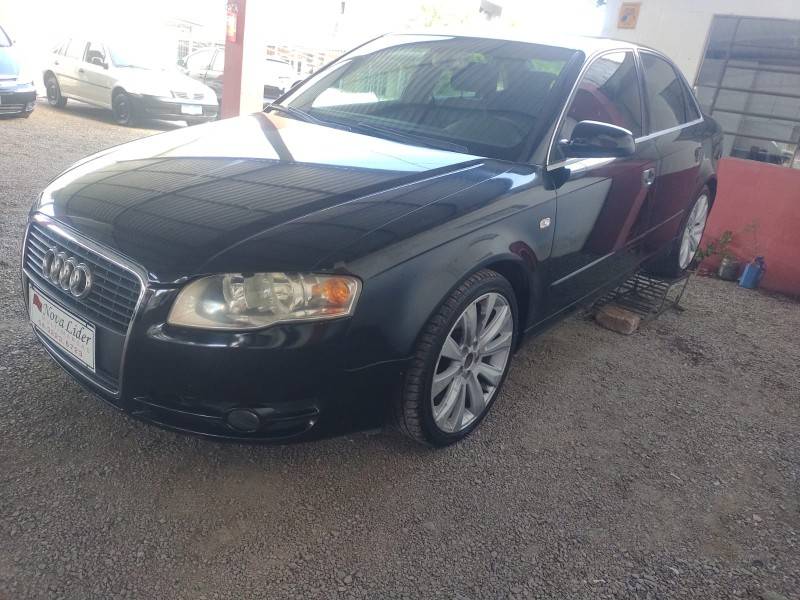 AUDI - A4 - 2006/2006 - Preta - R$ 33.900,00