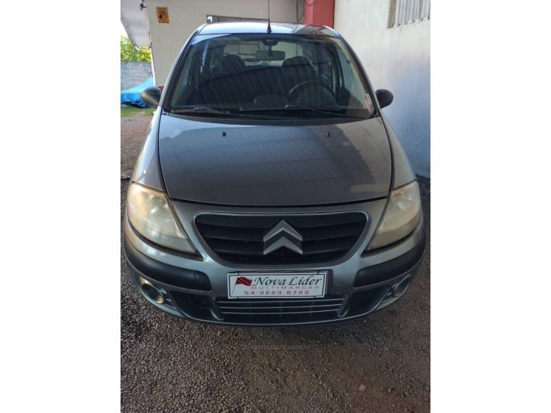 CITROËN - C3 - 2005/2006 - Cinza - R$ 16.900,00