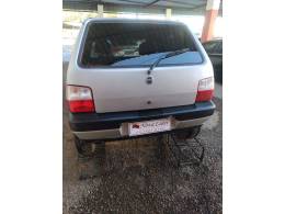 FIAT - UNO - 2005/2006 - Prata - R$ 17.900,00