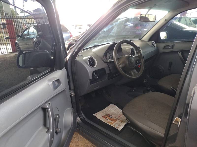 VOLKSWAGEN - GOL - 2007/2008 - Cinza - R$ 18.500,00