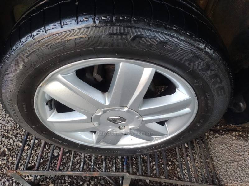 RENAULT - MÉGANE - 2008/2008 - Azul - R$ 22.900,00